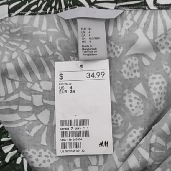 New Off Shoulder bell sleeves Dress Size 4 - Picture 5 of 6